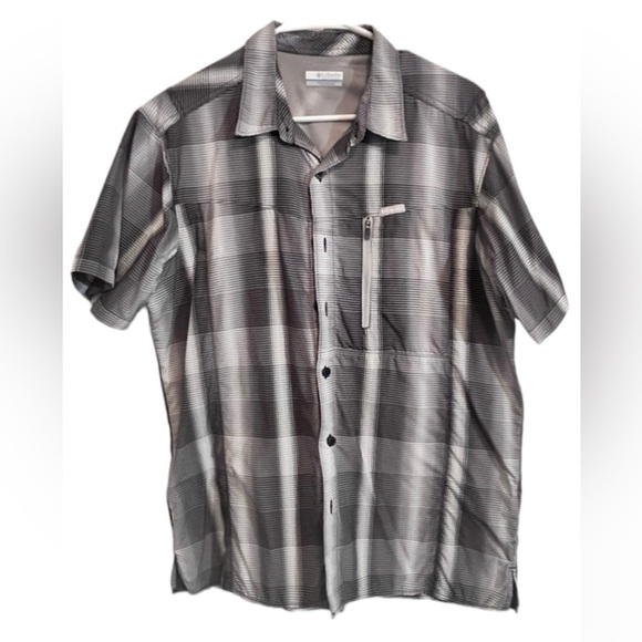 Columbia Omni-Shade Casual Short Sleeve Shirt Size Medium Mens - Picture 1 of 5